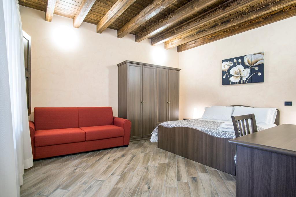 Hotel L'Arco Dei Sogni Malvagna Exterior foto